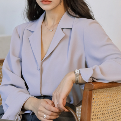 قميص بارد مفتوح من الامام بازرار لمجموعة الخريف  | (ONE) [SHIRT] Wrap Button Open Collar Blouse