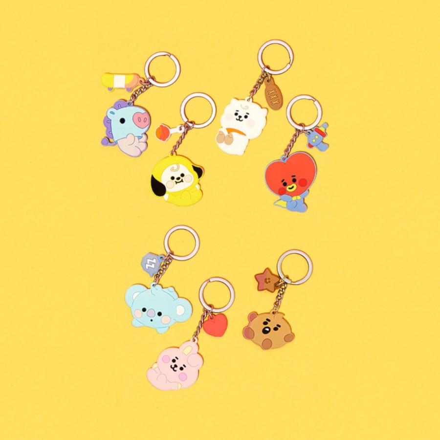 (One) BT21 -  BABY silicone key ring| تم توفير مداليات باشكال وتصاميم جميله